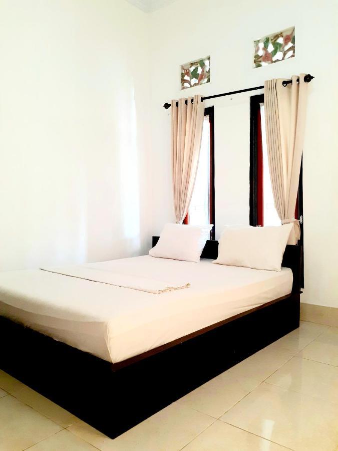 Nova Homestay Toyapakeh Εξωτερικό φωτογραφία